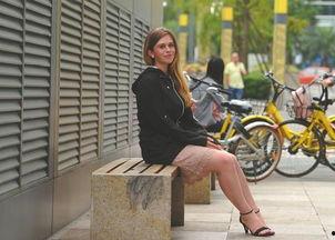 成都女骑吃瓜,揭秘网络热议背后的真相与笑料