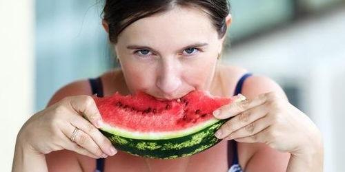 吃瓜东北女,揭秘东北女性的独特魅力