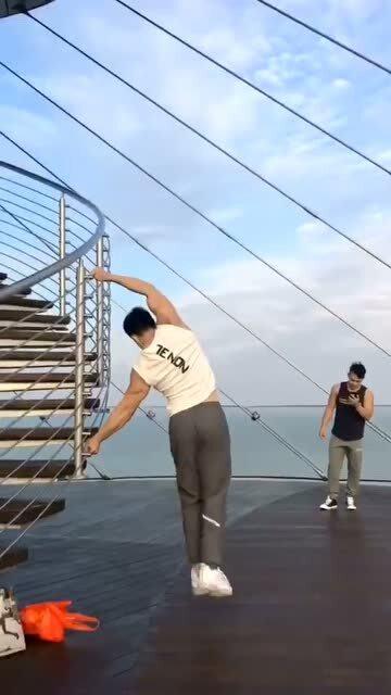 海边吃瓜群众趣事,吃瓜群众的欢乐时光